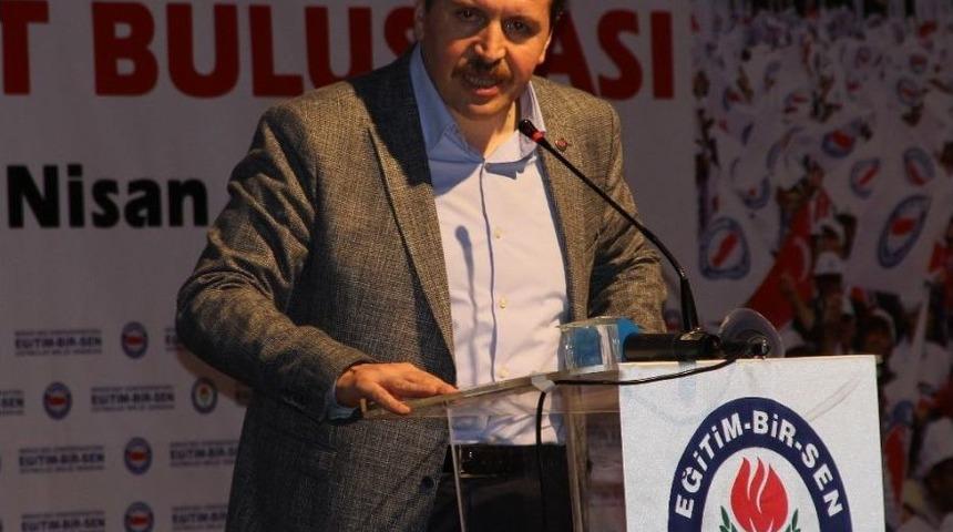 Memur-sen Genel Başkanı Yal&ccedil;ın: "&ouml;ğretmen Performans Taslağı Geri &Ccedil;ekilmeli"
