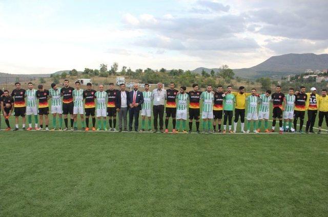Arapgir’de Futbol Turnuvası Renkli Görüntülere Sahne Oldu