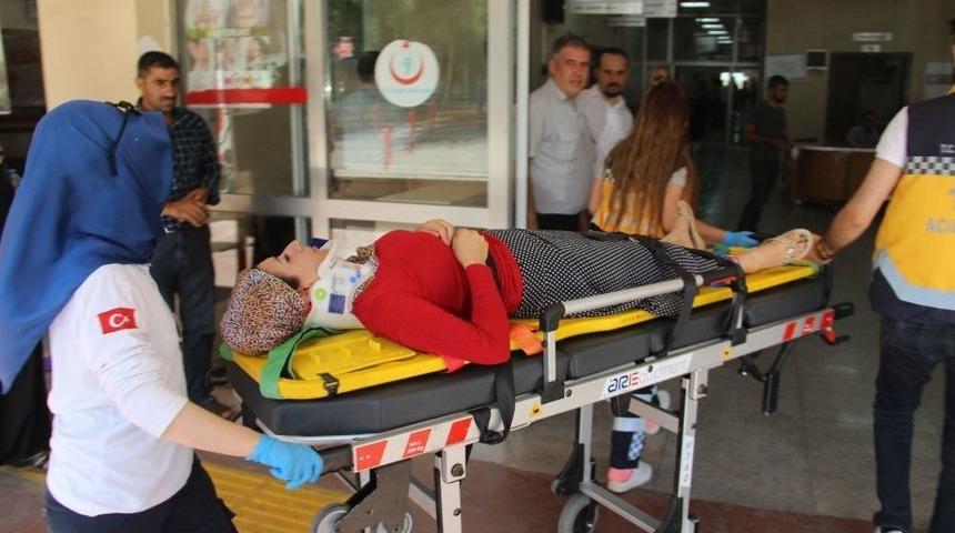 Şanlıurfa&rsquo;da Trafik Kazası: 3 Yaralı