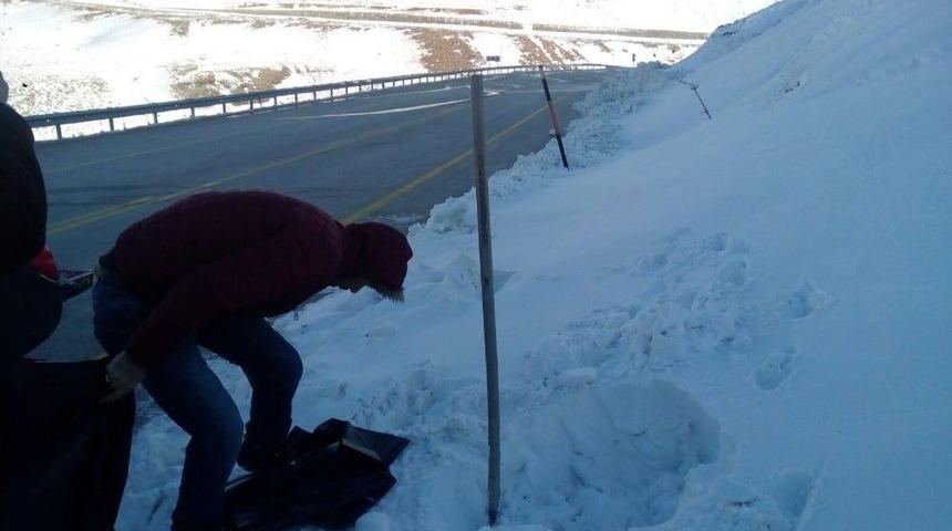 Taşıma Karla Atlama Kuleleri Karlandı