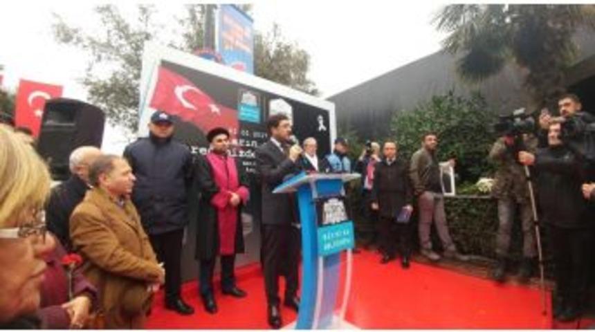 Reina&rsquo;daki Ter&ouml;r Saldırısında &Ouml;lenler Anıldı