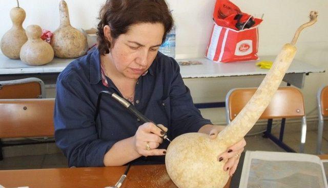 Su Kabakları Kursiyerlerin Elinde Sanat Eseri Oldu