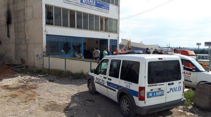 Ostim&rsquo;de Kamyonun Yakıt Deposundaki Tamirat Sırasında Patlama: 1 Yaralı