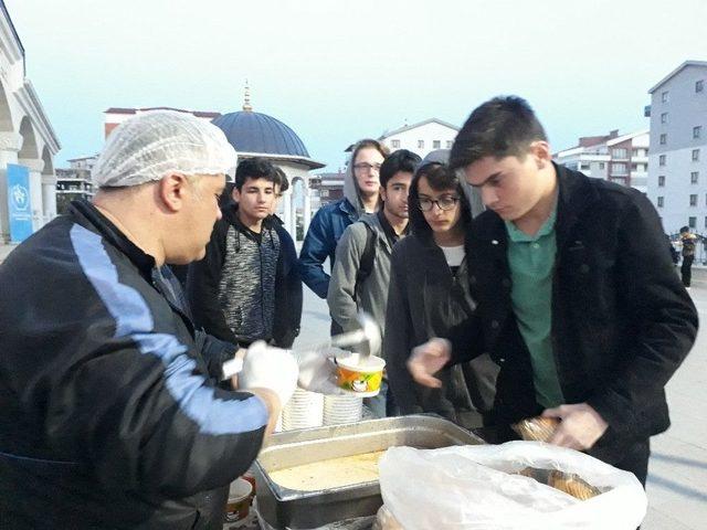 Ankara’da Minikler Çanakkale Şehitleri İçin Yürüdü