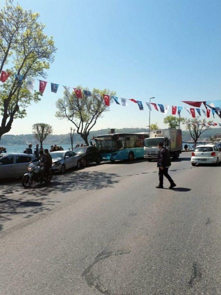 (özel Haber) Sarıyer’de Kontrolden Çıkan Halk Otobüsü Park Halindeki 4 Aracı Biçti G5