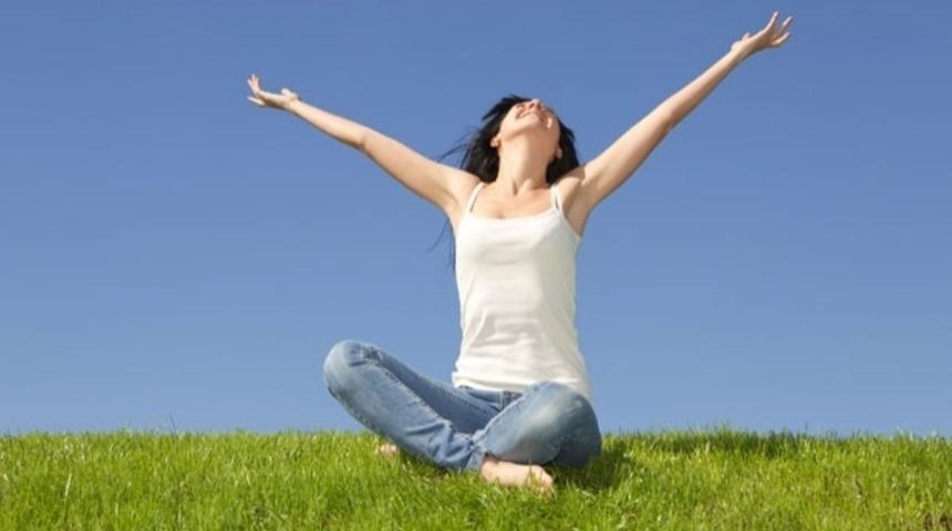 Arı S&uuml;t&uuml;n&uuml;n Faydaları Nelerdir?