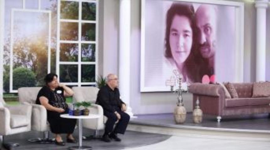 2 Aydır Kayıp Olan Yabancı Uyruklu Kayıp Kız Esra Erol&rsquo;da Bulundu