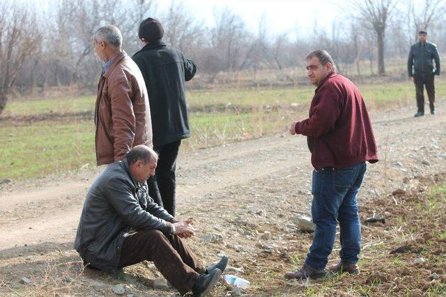 Liseli Genç Önce Arkadaşını Sonra Kendini Vurdu