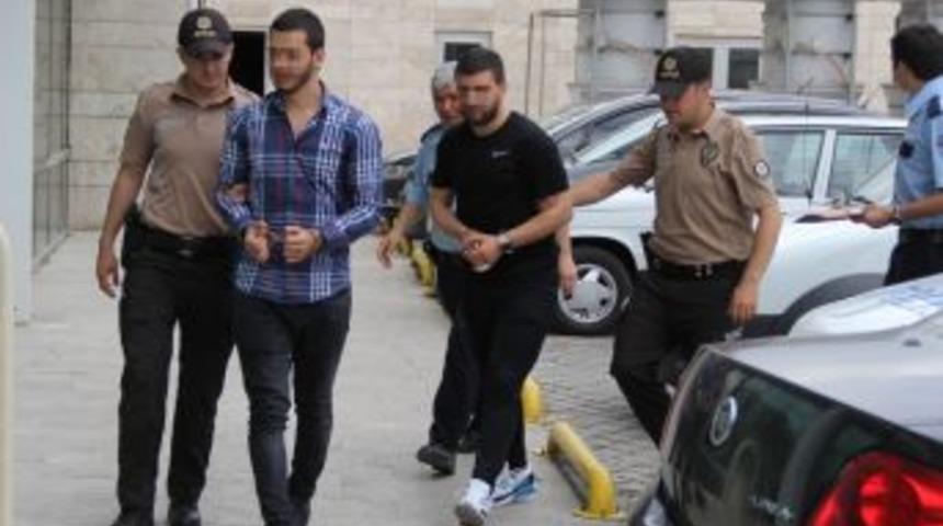 Hastanede Doktorun Darp Edilmesi Olayına 2 Tutuklama