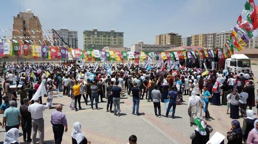 Hdp&rsquo;nin Kızıltepe Ve Nusaybin Mitingleri Boş Kaldı