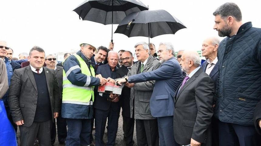 Kartepe Kent Meydanı Camii&rsquo;nin Temeli Atıldı