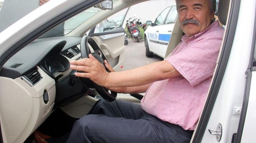 Adana&rsquo;ya D&uuml;ğ&uuml;ne Geldi, Otomobili &Ccedil;alındı, Polis 24 Saat Ge&ccedil;meden Buldu