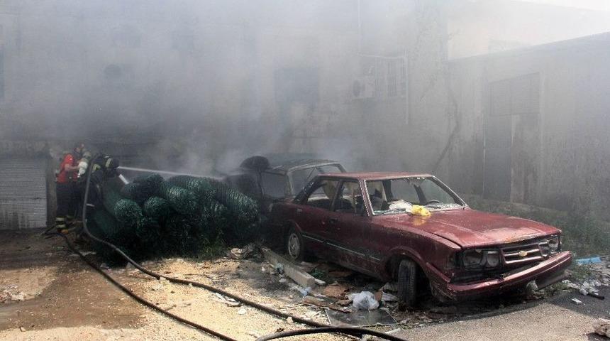 Bahçe Teli Deposunda Yangın