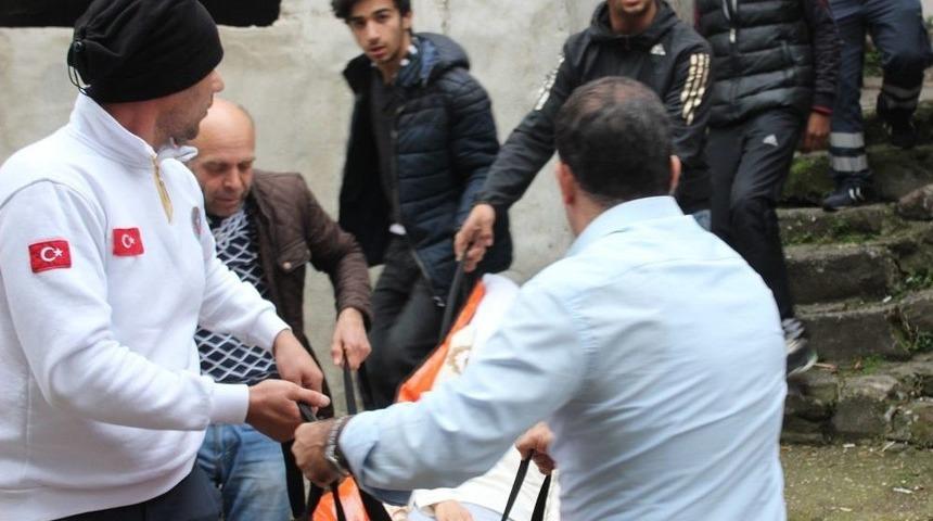 T&uuml;p Gazdan Zehirlenen Kadın Hastanelik Oldu