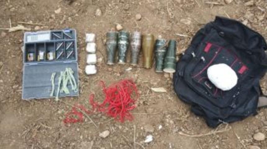 Kızıltepe&rsquo;de Yol Kenarında Bulunan &Ccedil;antadan Patlayıcı &Ccedil;ıktı