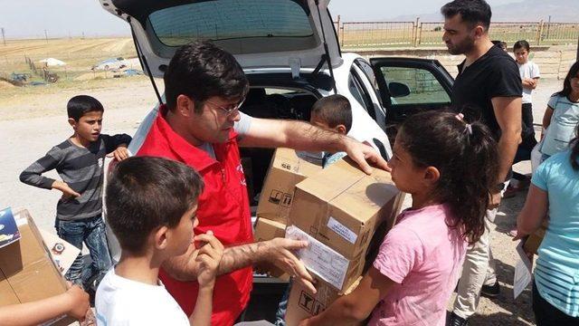 İzmir İle Şırnak Arasında ’gönül Köprüsü’ Kurdular