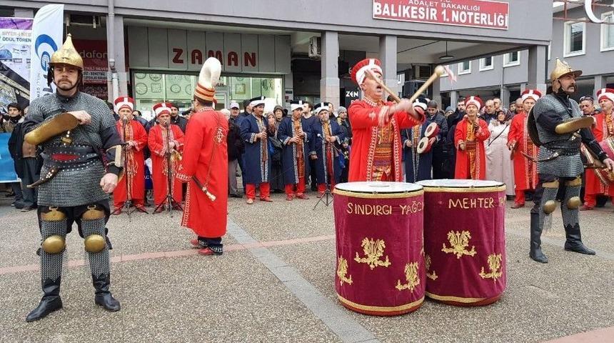 Agd’den Mehteranlı Yılbaşı Protestosu