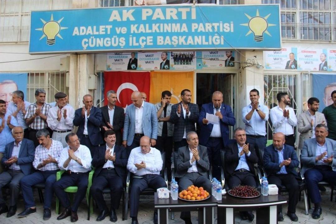 Ak Parti Genel Başkan Yardımcısı Eker: &ldquo;demokrasi Kendi Gibi D&uuml;ş&uuml;nmeyen İl&ccedil;e Başkanını &Ouml;ld&uuml;rmek Değildir&rdquo;