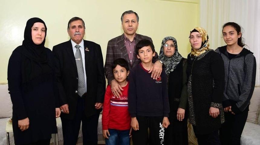 Vali Yerlikaya&rsquo;dan Şehit Ailelerine Ziyaret