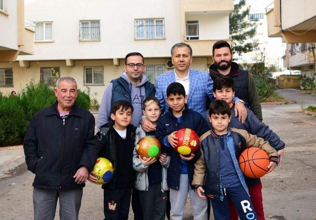 Vali Yerlikaya’dan Şehit Ailelerine Ziyaret