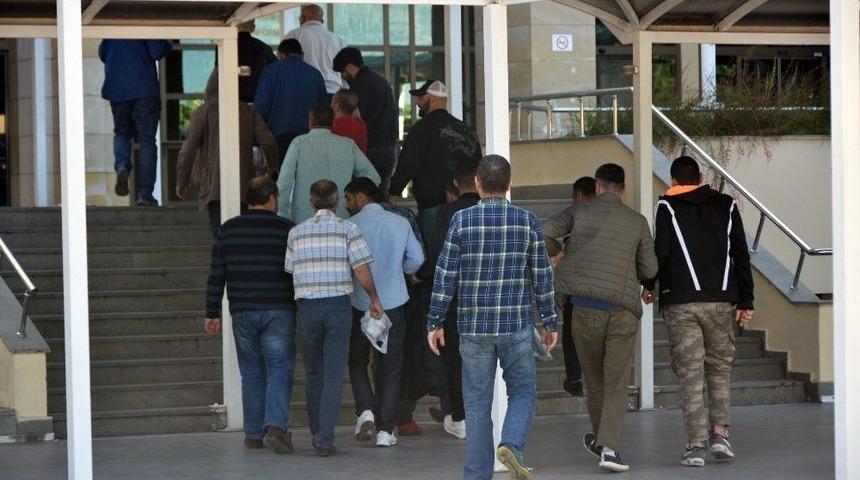 Antalya&rsquo;da G&ouml;zaltına Alınan 60 Ş&uuml;pheliden 42&rsquo;si Tutuklandı