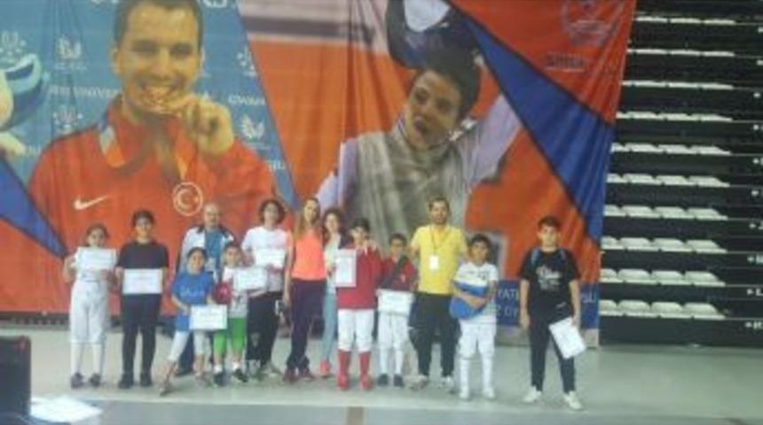 Eskrim Kupasında Adıyamanlı Sporcu Bronz Madalya Kazandı