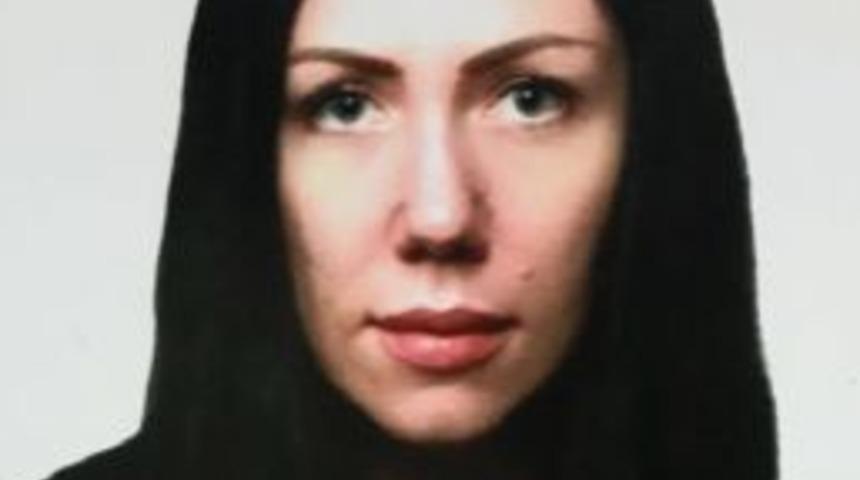 Yabancı Uyruklu Kadın Balkonda Asılı Halde Bulundu