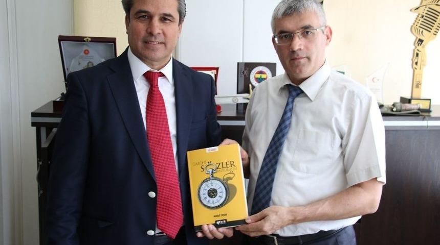 Eğitim Ve Davranış Bilimleri Ertan: "cumhurbaşkanı Erdoğan D&uuml;nyada Beden Dilini En İyi Kullananlardan Biri"