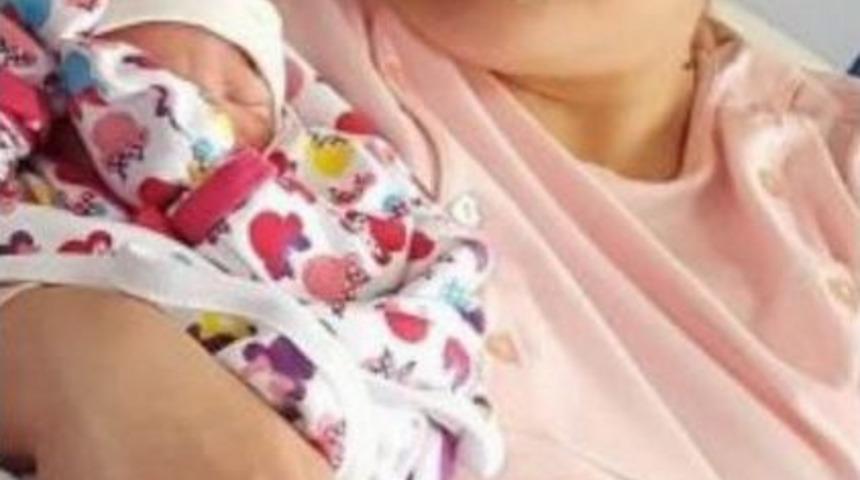 56 G&uuml;nl&uuml;k Bebeğini Zehirleyerek &Ouml;ld&uuml;ren Anne Akli Dengesi Yerinde Olmadığı İ&ccedil;in Tahliye Edildi