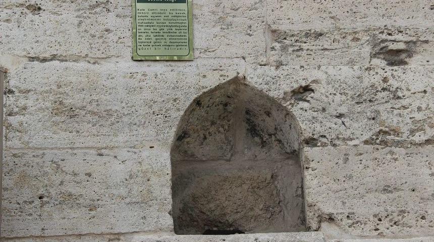 Beş Asırdır Bulan Da Kaybeden De Ona Koşuyor