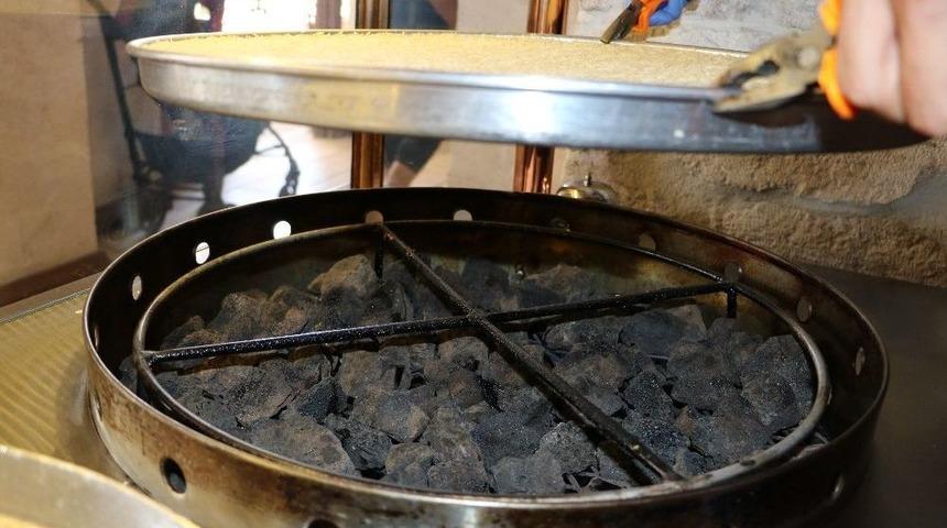 Lav Taşı Ateşinde K&uuml;nefe