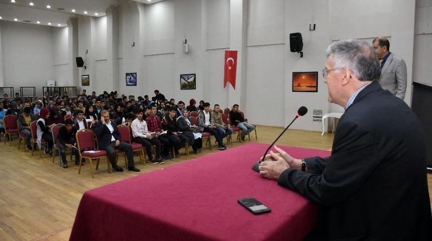Muş&rsquo;ta İmza Ve S&ouml;yleşi G&uuml;n&uuml;n&uuml;n 7&rsquo;ncisi D&uuml;zenlendi