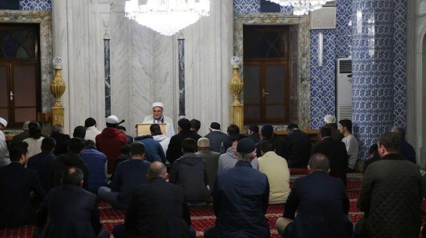 Rize&rsquo;de &Ccedil;anakkale Anısına Kırık Buğday &Ccedil;orbası Dağıtıldı