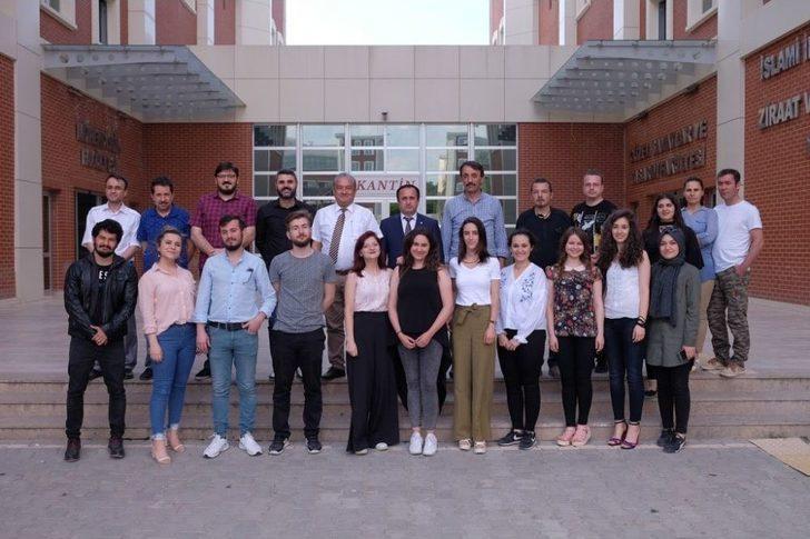 Endüstriyel Tasarımcı Adayları Projelerini Sanayicilere Sundu G3