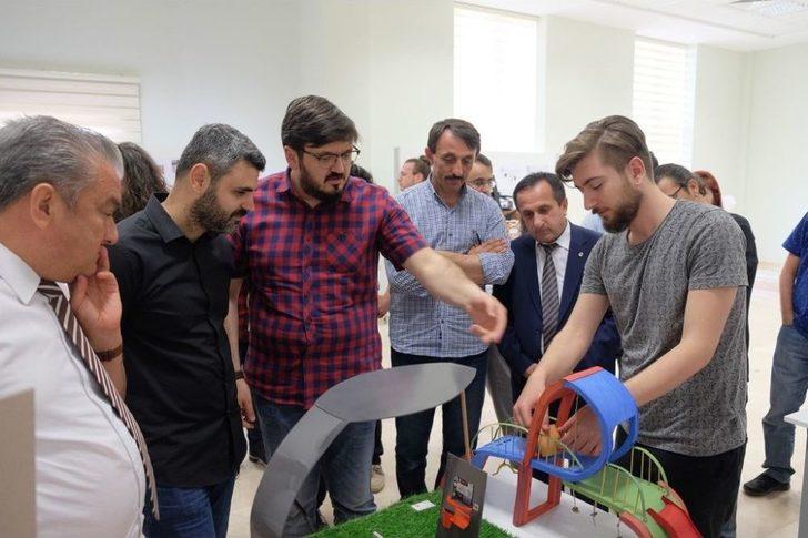 Endüstriyel Tasarımcı Adayları Projelerini Sanayicilere Sundu G5