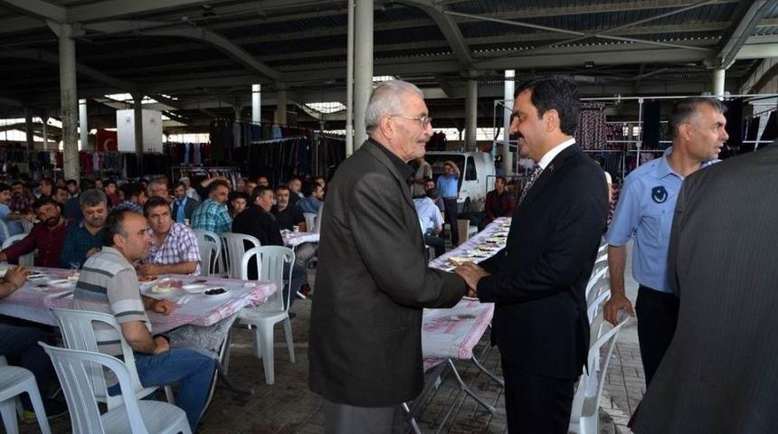 Belediye Başkanı Yaşar Bah&ccedil;eci: "recep Tayyip Erdoğan&rsquo;a Diz &Ccedil;&ouml;kertmeye &Ccedil;alışanlar, 24 Haziran&rsquo;da H&uuml;srana Uğrayacaklar"