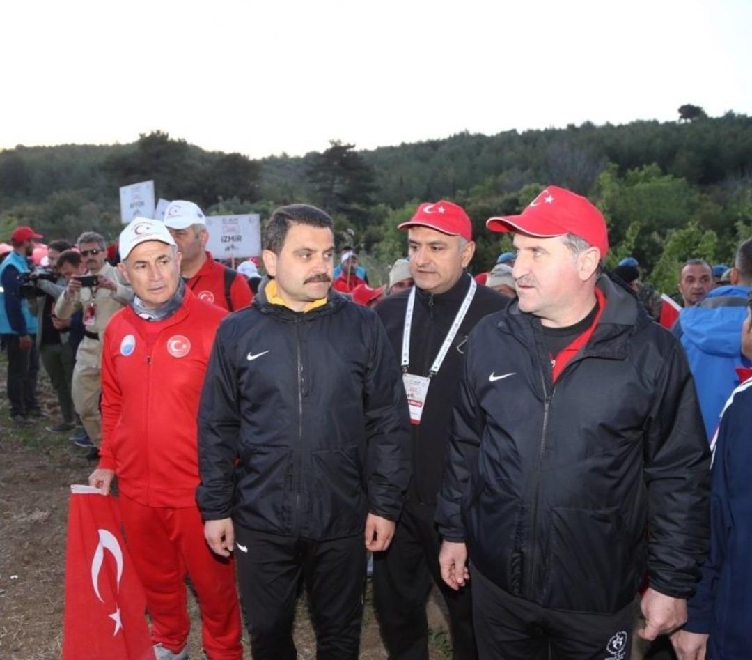 Başkan Akg&uuml;n: "&ccedil;anakkale Ruhu T&uuml;rk&uuml;n Bağımsızlık Ateşidir"