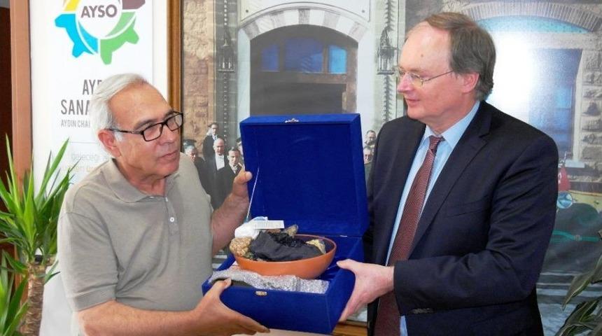 Ayso&rsquo;nun Projeleri Ab T&uuml;rkiye Delegasyonuna Tanıtıldı