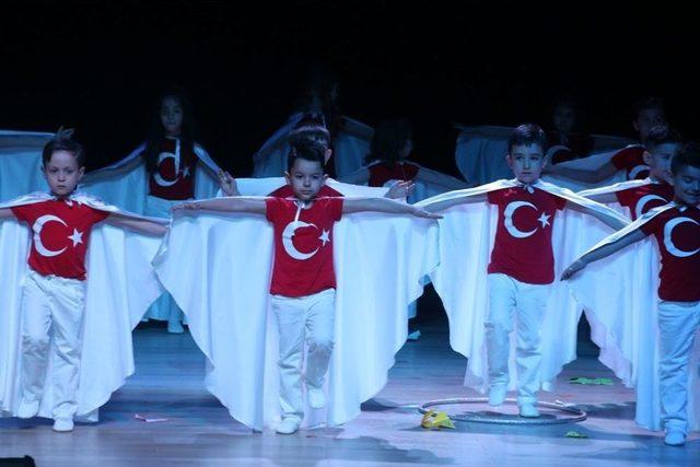 Biga&rsquo;da Kreşlerden Coşkulu Kutlama 1