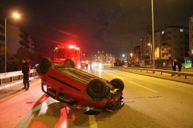 Yeni Yılın İlk Saatlerinde Otomobili İle Takla Attı: 1 Yaralı