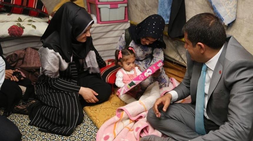 Başkan Ekinci İhtiya&ccedil; Sahibi Aileleri Ziyaret Etti