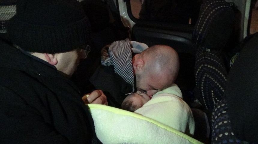 &Ccedil;ocuğunu G&ouml;remediği İddiasıyla İntihar Girişiminde Bulundu