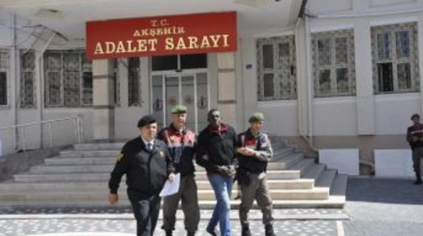 Firari Mahkum, Yol Kontrol&uuml;nde Yakalandı