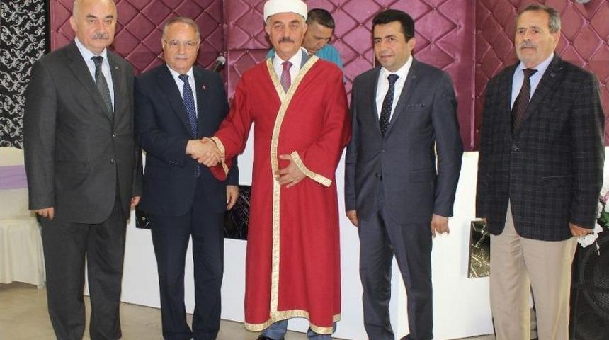 Bursalı Esnaflar Büyükataman’ı Siyasetin Ustası İlan Etti