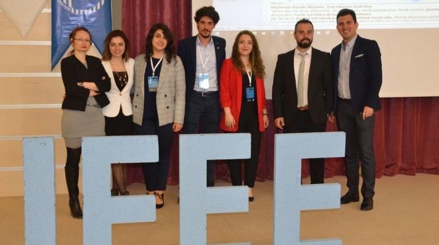 Om&uuml;hendis Kariyer G&uuml;nleri