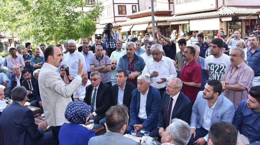 Başkan Altay Bedesten Esnafı İle Buluştu