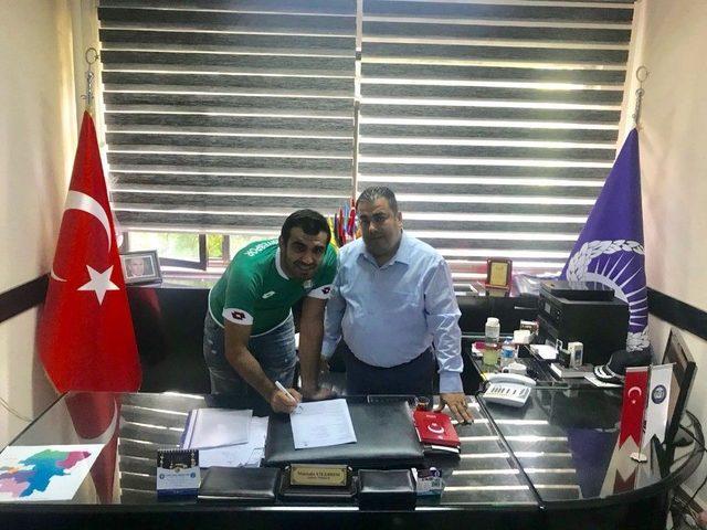 Salihli Belediyespor’da 4 Transfer Birden