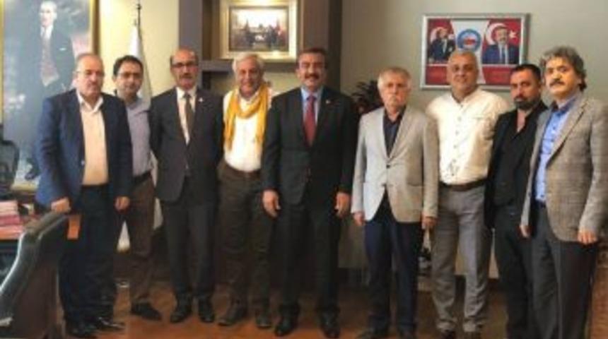 Başkan &Ccedil;etin: &ldquo;1 Mayıs&rsquo;ta Alanlardayız&rdquo;