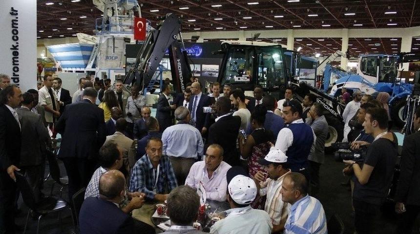 Antalya İş Ve İnşaat Makinaları Fuarına Doğru
