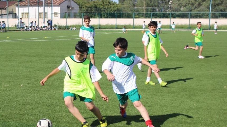 Sivas Belediyespor Futbol Yaz Okulu A&ccedil;ıyor